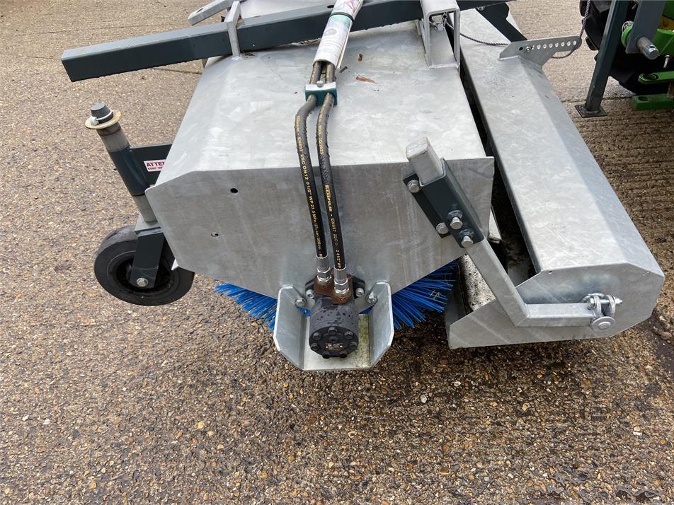 SWEEPERS - 185 ECO SWEEP