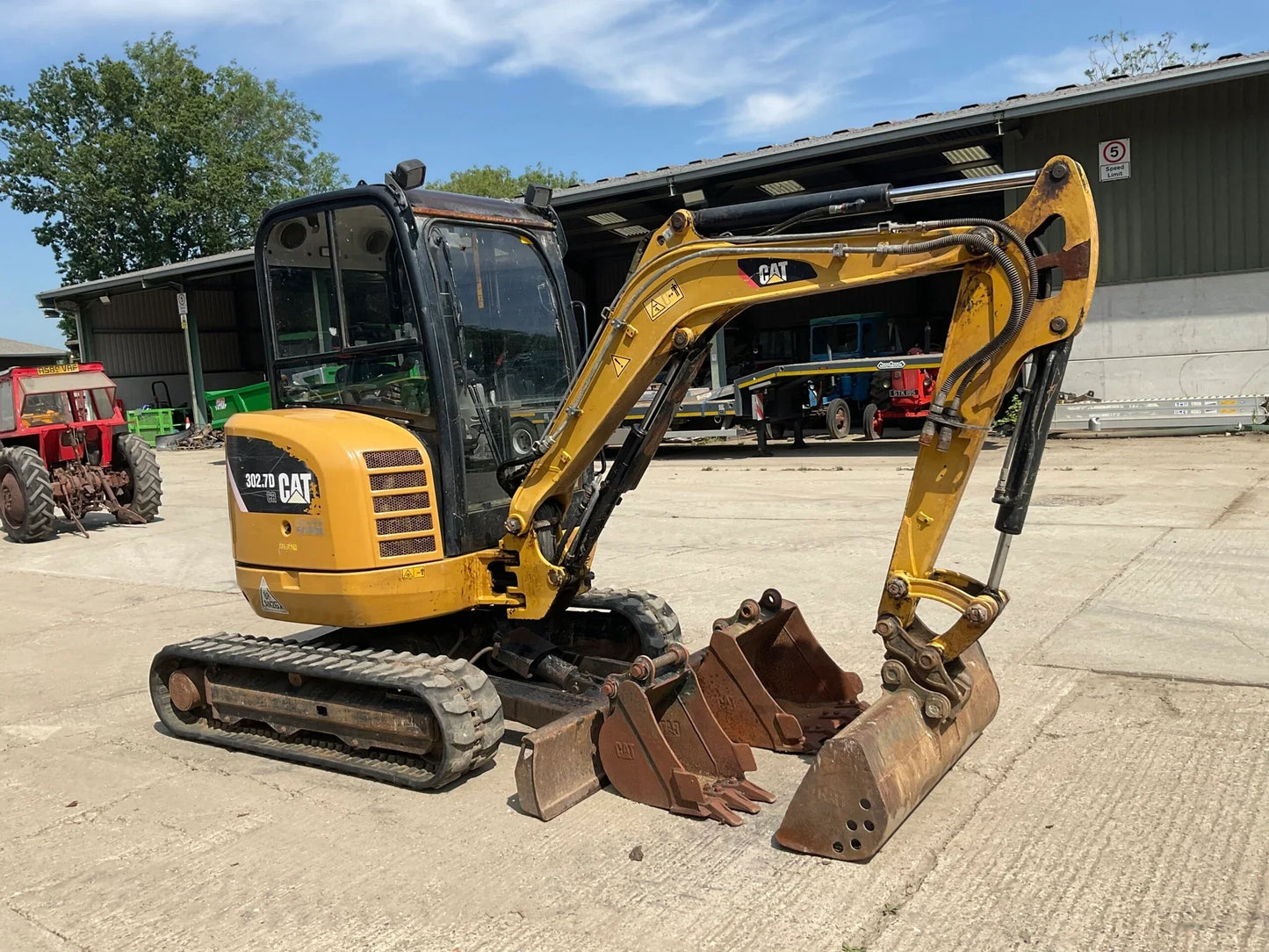 MINIEXCAVATOR CAT 302.7 - VASTech Machinery 