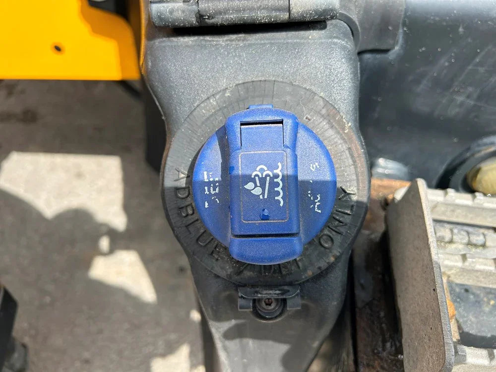 BULDOEXCAVATOR JCB 3CX - VASTech Machinery 