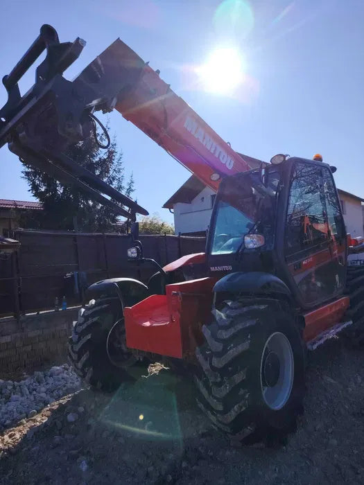 Incarcator telescopic Manitou 845-120 - VASTech Machinery 