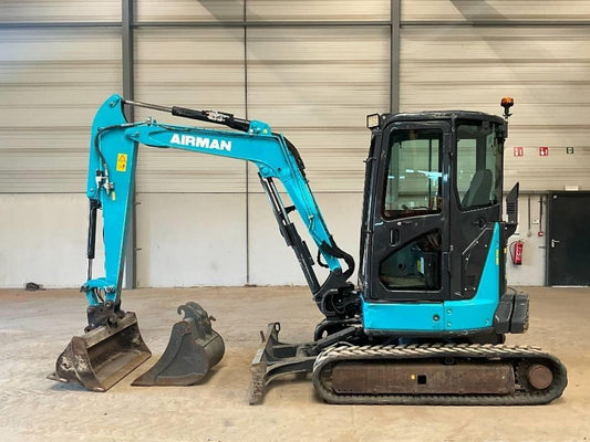 Miniexcavator - Airman AX 38 U-7