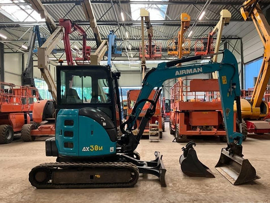 Miniexcavator - Airman AX 38 U-7