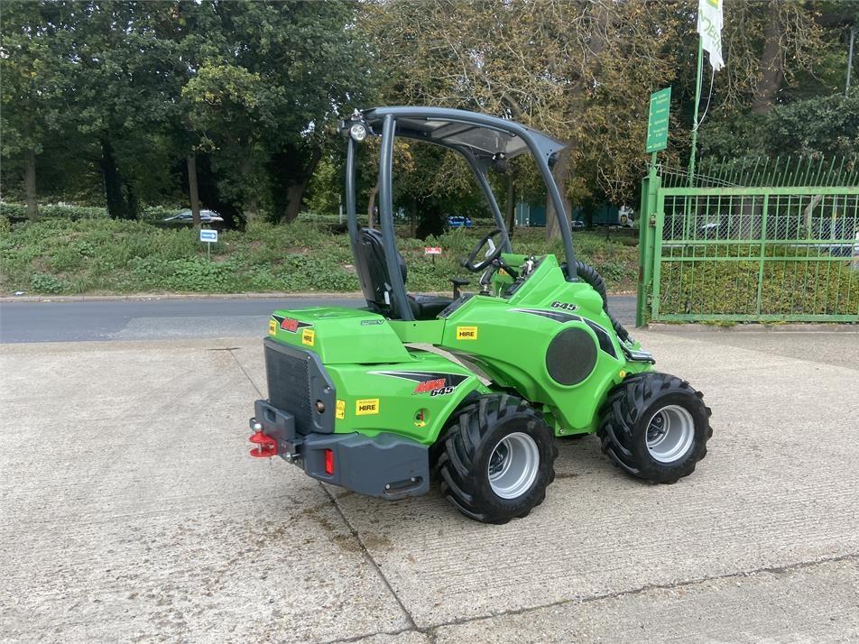 Incarcator frontal - Avant 645I