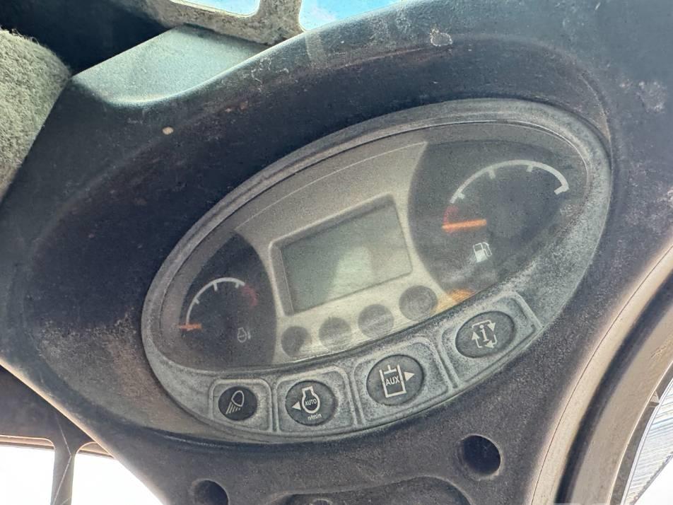 Mini incarcator - Bobcat S 450