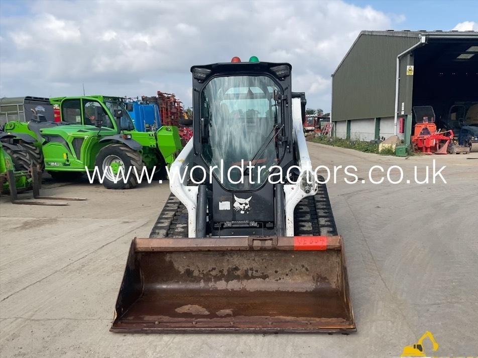 Mini incarcator - Bobcat T 66 R