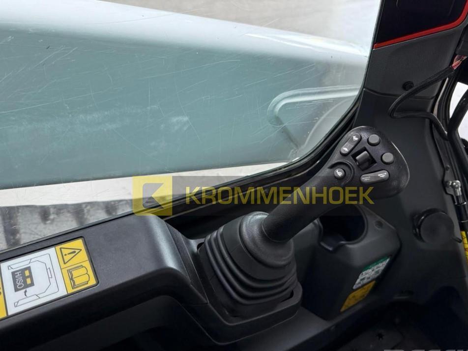 Mini incarcator - Bobcat T 76 Laser Grader 244 cm HD