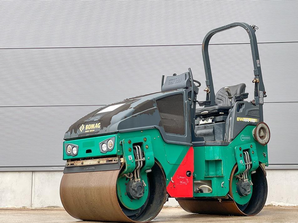 Cilindru lis - Bomag BW 100 AD-5