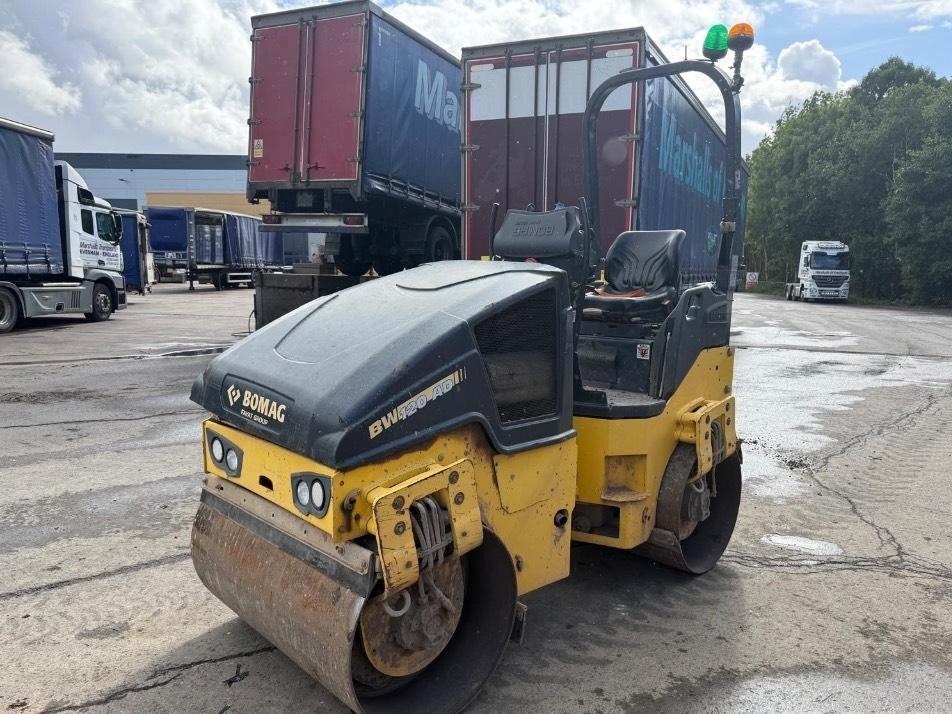 Cilindru lis - Bomag BW 120 AD-5