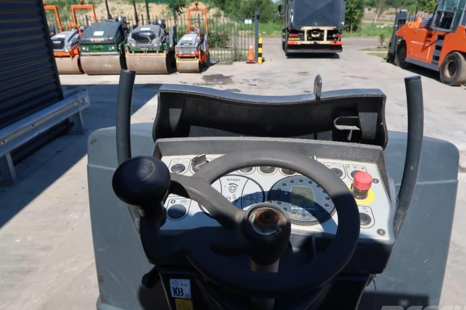 Cilindru lis - Bomag BW 138 AD-5