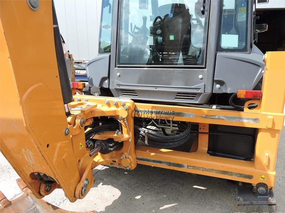 Buldoexcavator - Case 580SV