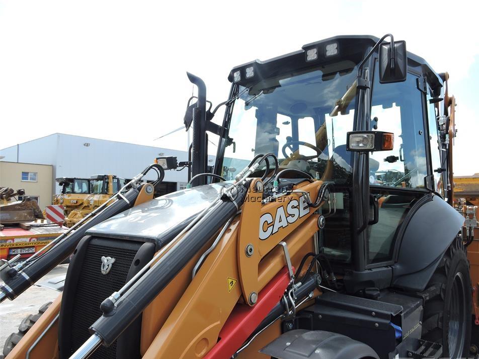 Buldoexcavator - Case 580SV