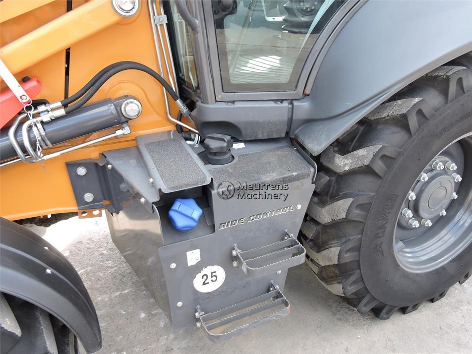 Buldoexcavator - Case 580SV