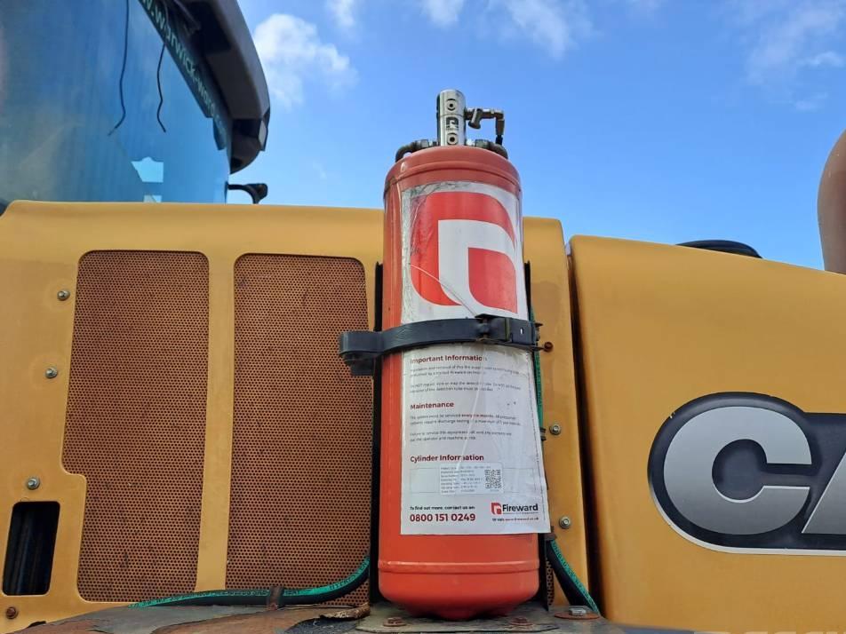 Incarcator frontal - Case 821 FXR