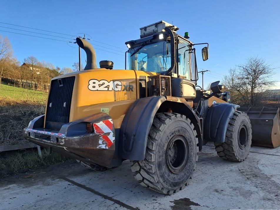 Incarcator frontal - Case 821GXR