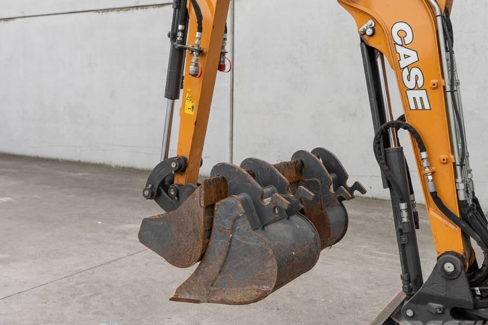 Miniexcavator - Case CX 17 D