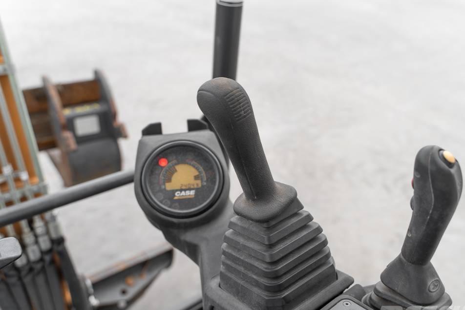 Miniexcavator - Case CX 17 D