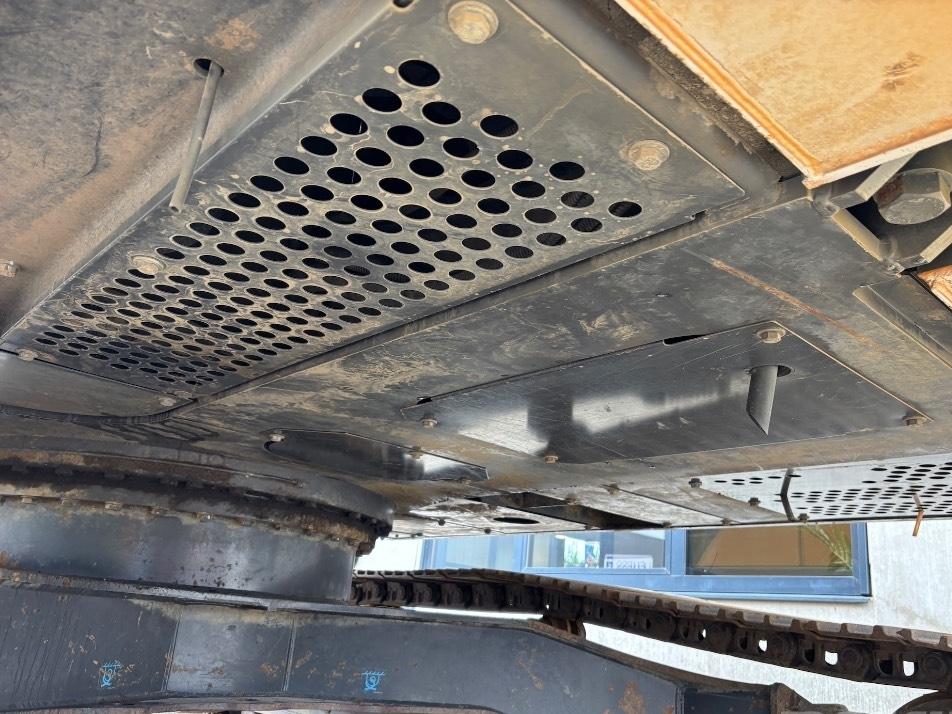 Excavator pe senile - Case CX 210 D