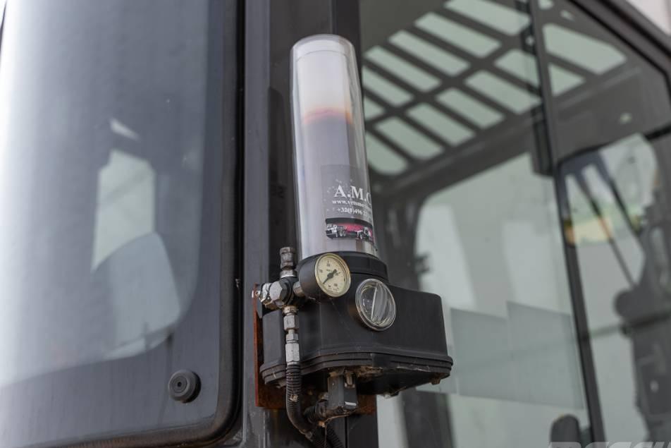 Miniexcavator - Case CX 25 D