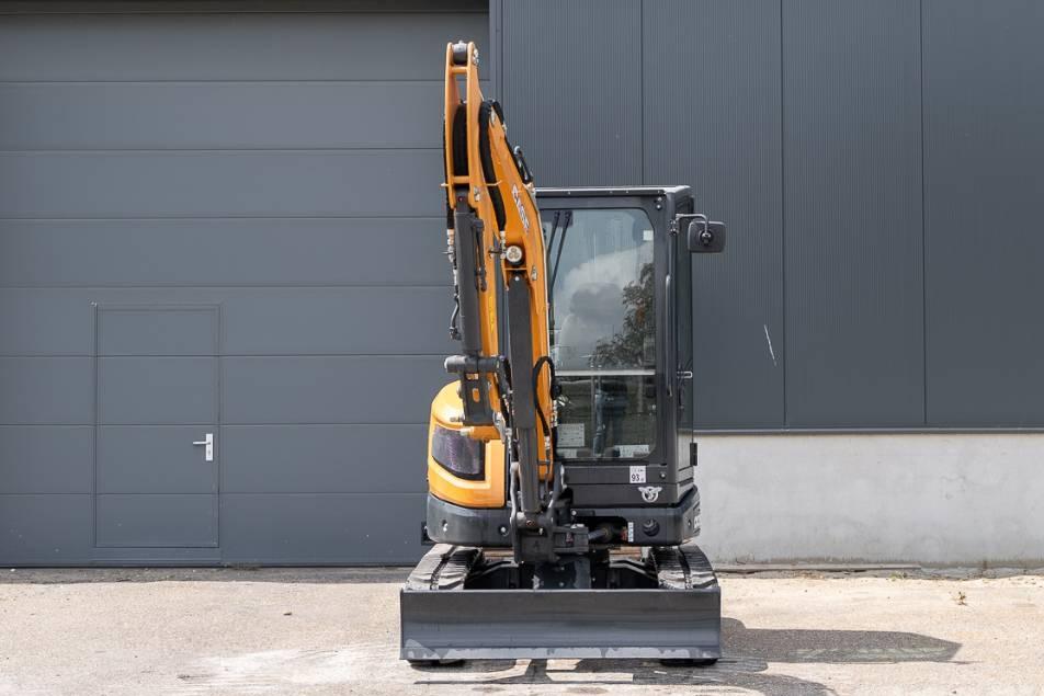 Miniexcavator - Case CX 35 D