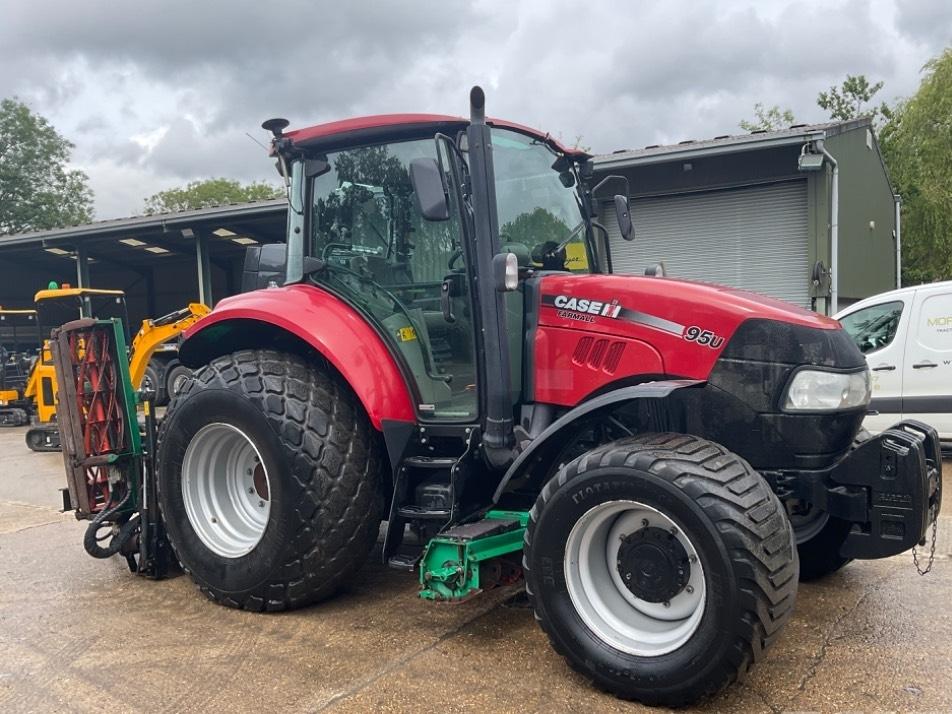 Tractor - Case IH 95 U