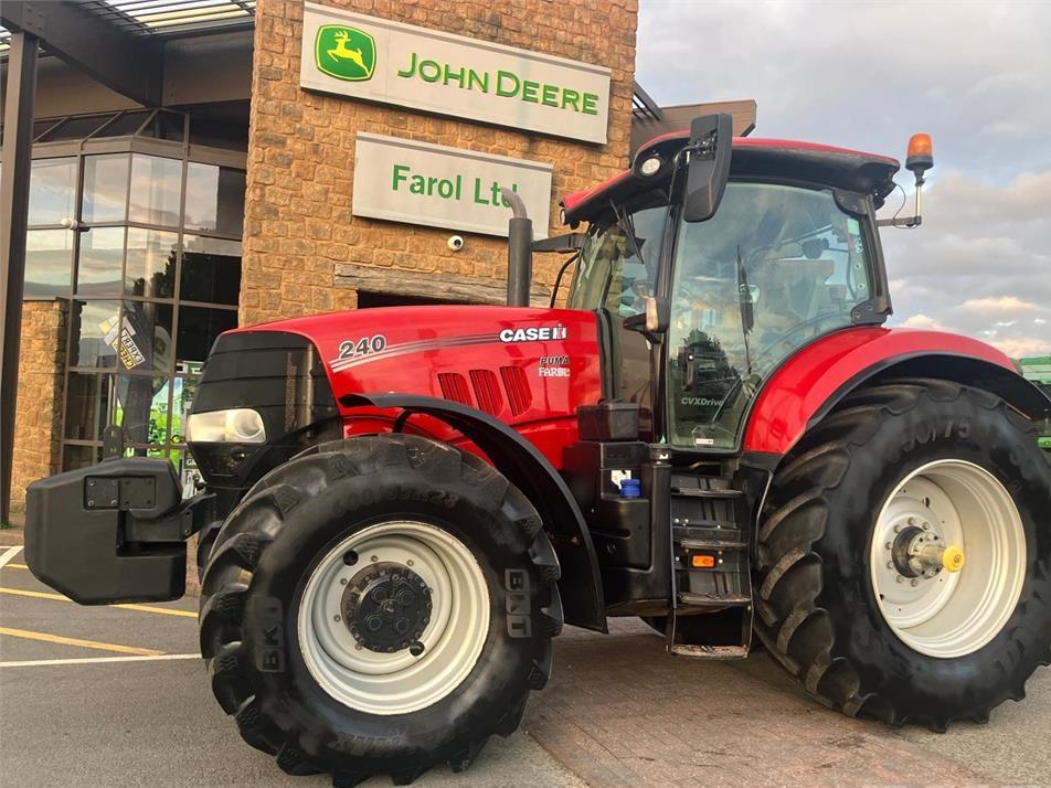 Tractor - Case Puma 240