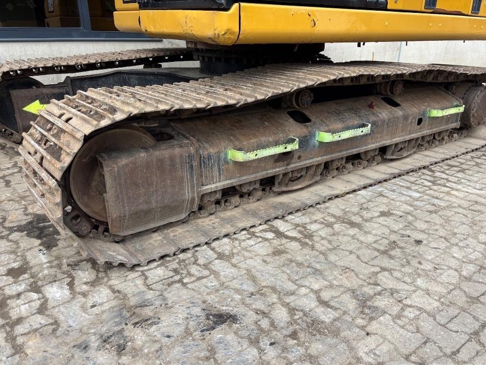 Excavator pe senile - CAT 320 -- full options -- Made in Japan