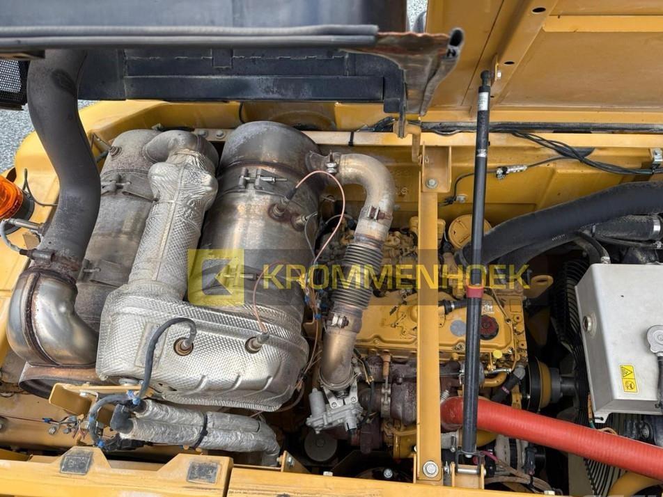 Excavator pe senile - CAT 325 F LCR Oil Quick OQ70/55