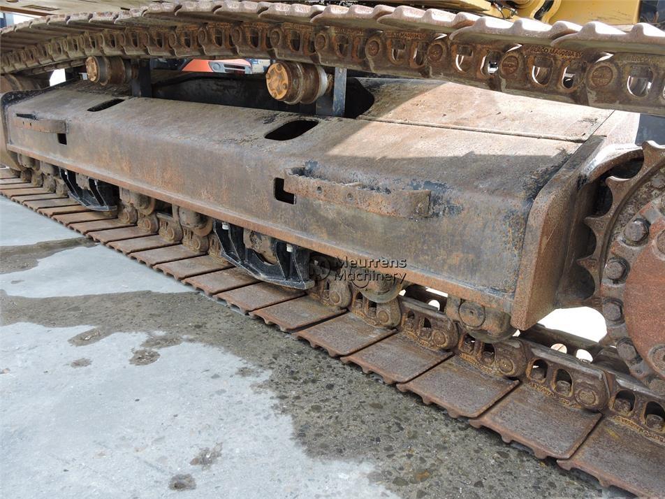 Excavator pe senile - CAT 326F