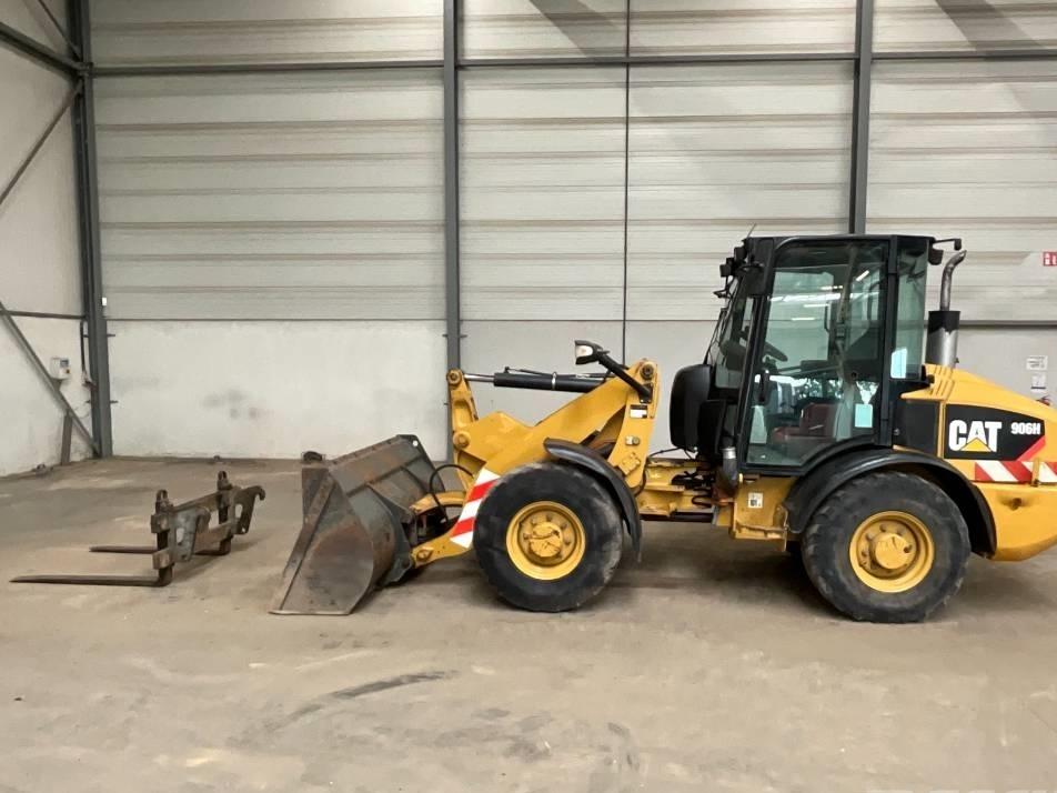 Incarcator frontal - CAT 906 H
