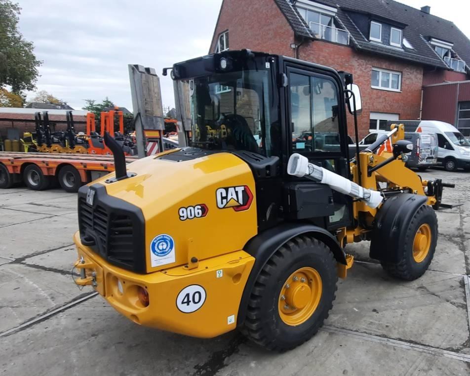 Incarcator frontal - CAT 906