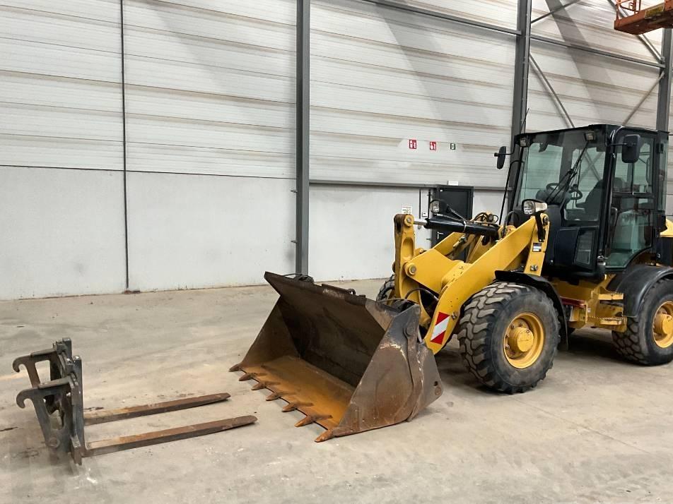 Incarcator frontal - CAT 907 H 2