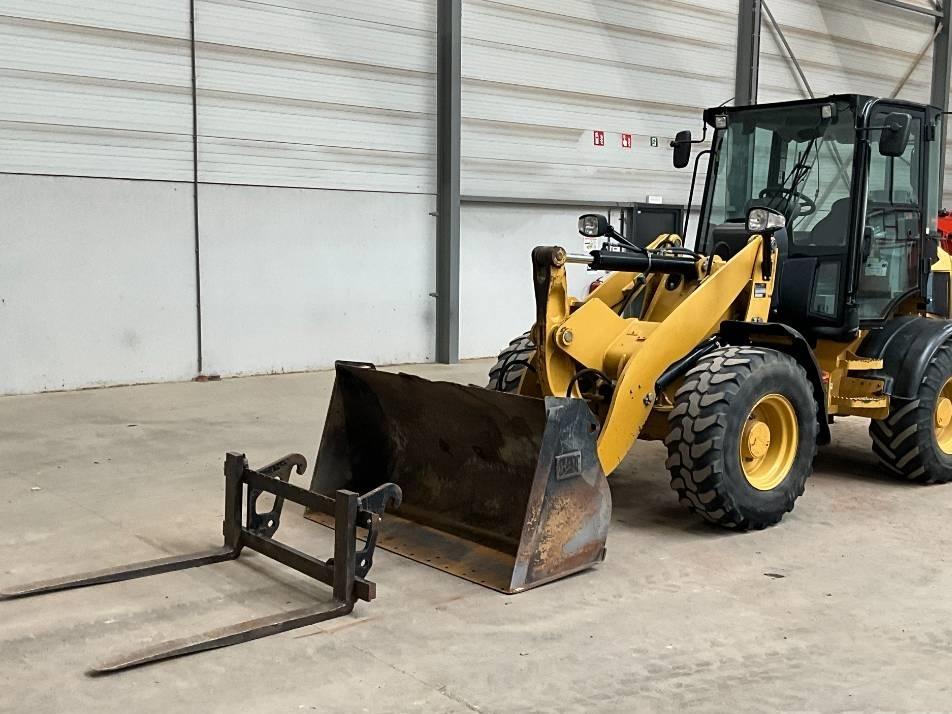 Incarcator frontal - CAT 908 H