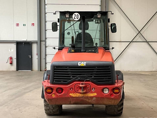 Incarcator frontal - CAT 908 M