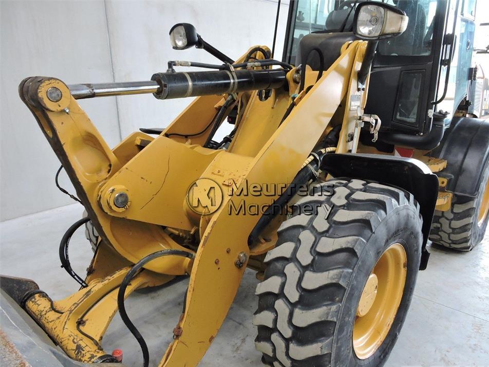 Incarcator frontal - CAT 908H2