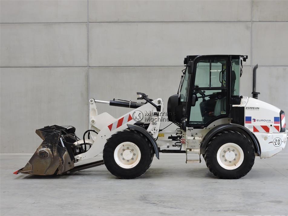 Incarcator frontal - CAT 908M + FORK