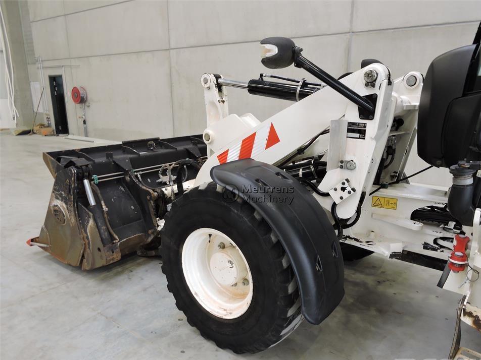 Incarcator frontal - CAT 908M + FORK