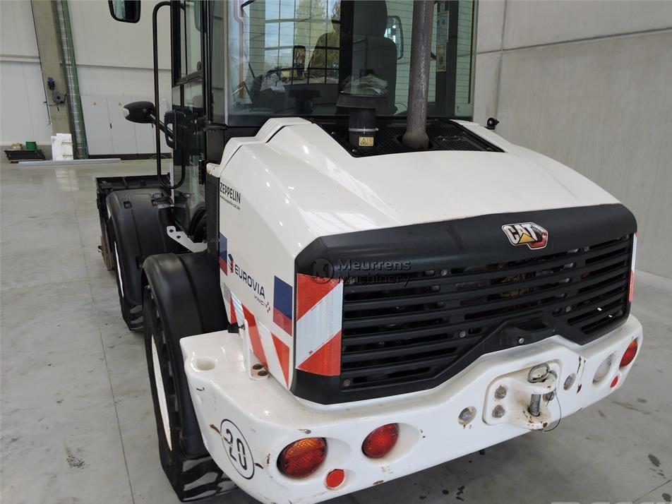 Incarcator frontal - CAT 908M + FORK