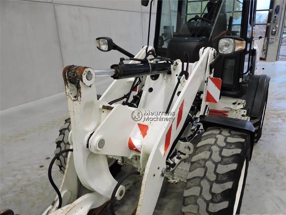 Incarcator frontal - CAT 908M + FORK