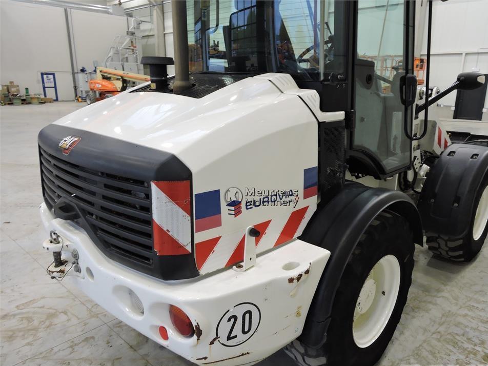 Incarcator frontal - CAT 908M + FORK