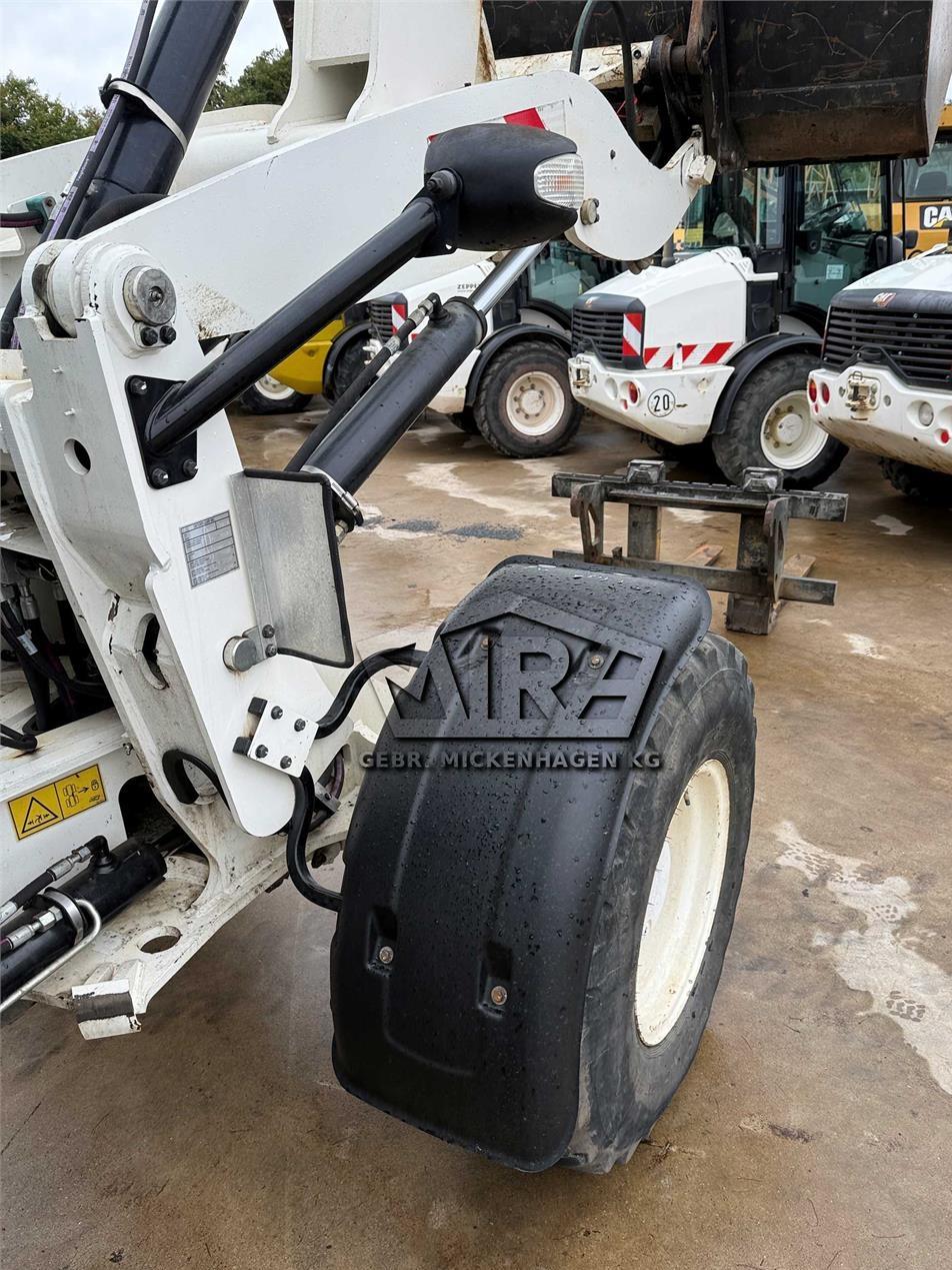 Incarcator frontal - CAT 908M