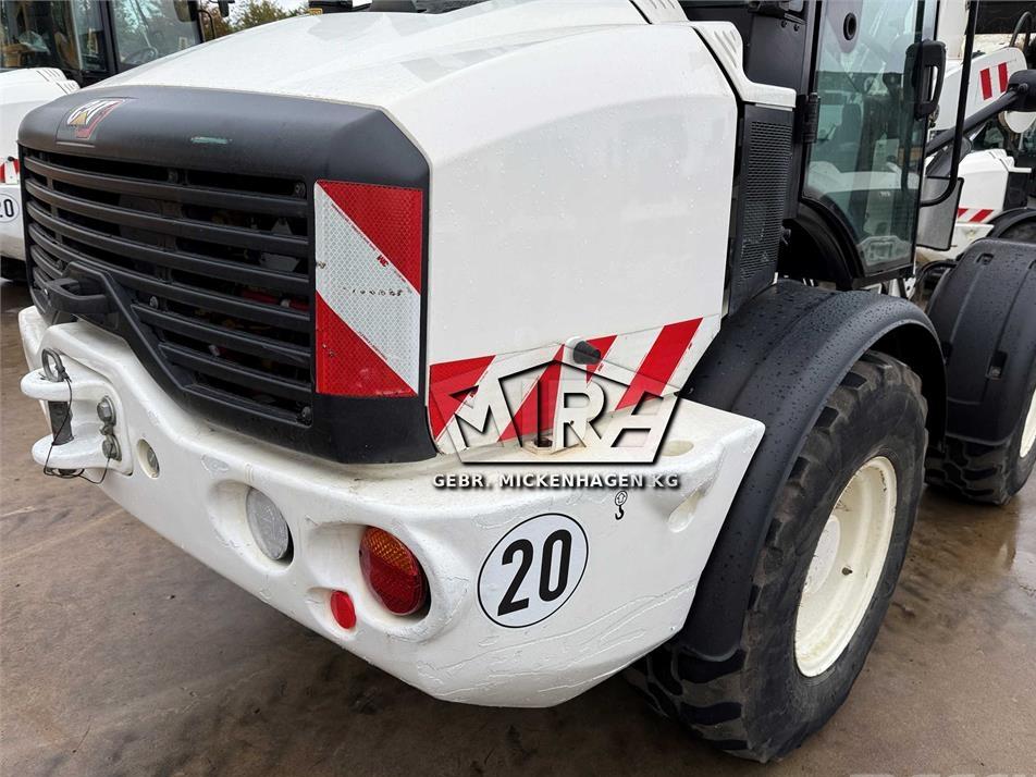 Incarcator frontal - CAT 908M