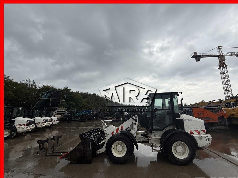 Incarcator frontal - CAT 908M