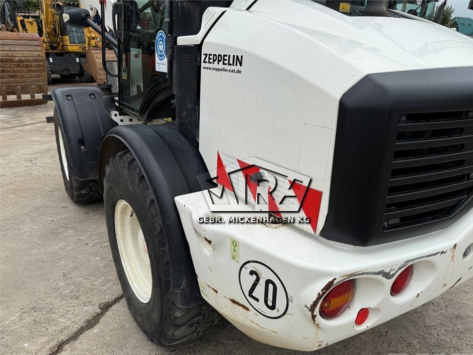 Incarcator frontal - CAT 908M