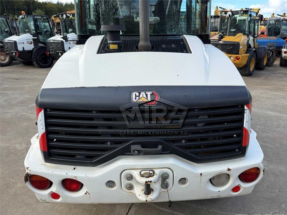 Incarcator frontal - CAT 908M