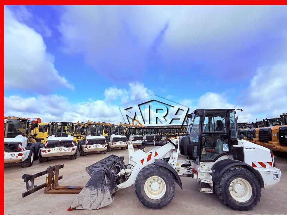 Incarcator frontal - CAT 908M