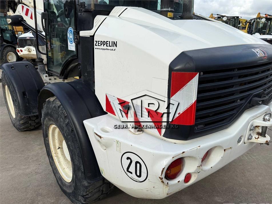 Incarcator frontal - CAT 908M