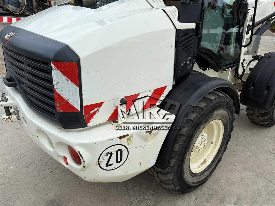 Incarcator frontal - CAT 908M