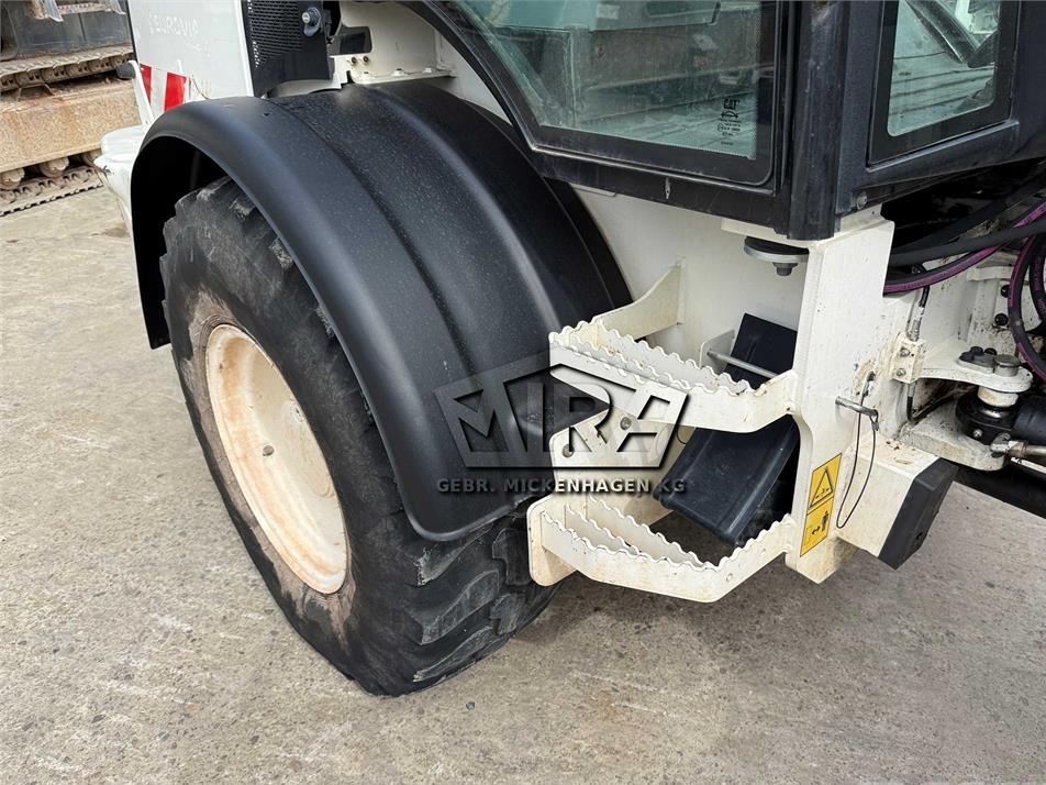 Incarcator frontal - CAT 908M