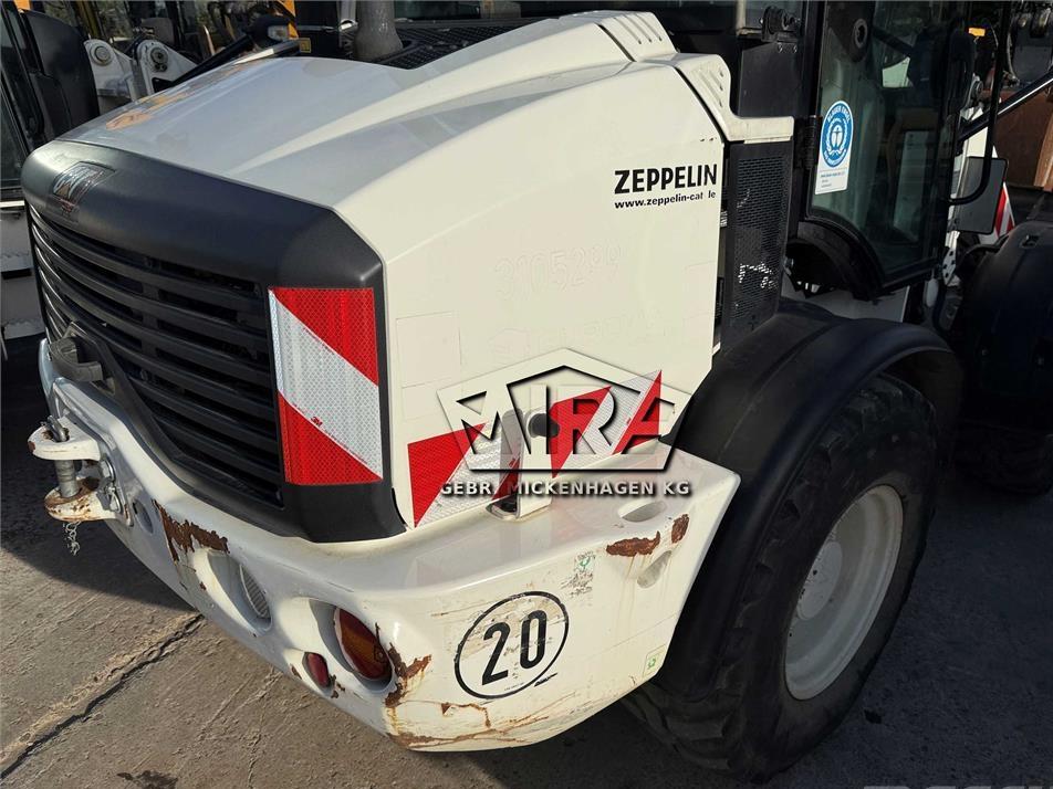 Incarcator frontal - CAT 908M