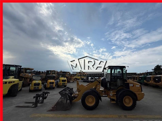 Incarcator frontal - CAT 908M